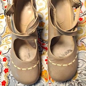 John Fluevog block heels, Light grey, Size 9